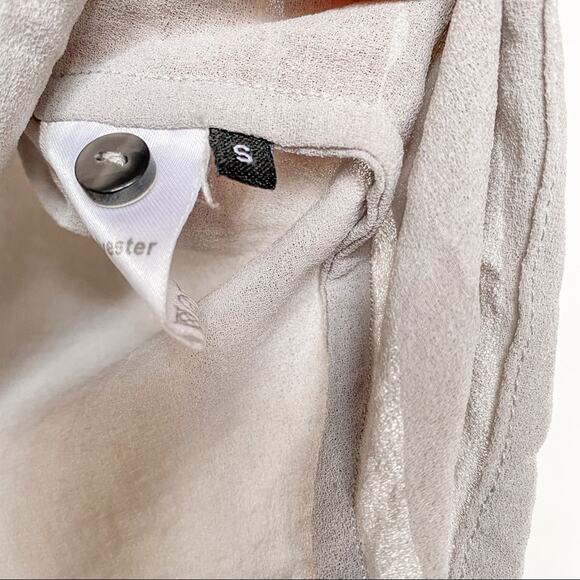 Rodebjer Sheer Pleat Front Button Back Blouse Size Small - Picture 9 of 11